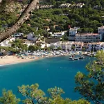 Casa Acogedora Con Jardin Privado, Cerca De La Playa, 3 Pisos, Garaje Y Capacidad 7 Personas - Hisp-233-554 帕拉弗鲁赫尔