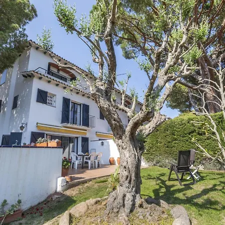 Casa Acogedora Con Jardin Privado, Cerca De La Playa, 3 Pisos, Garaje Y Capacidad 7 Personas - Hisp-233-554 * 帕拉弗鲁赫尔